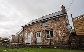 Ty Carreg Cottage, Bwlch, Brecon